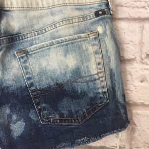 Lucky Brand The Cutoff Bleach Ombre Shorts Sz 2/26
